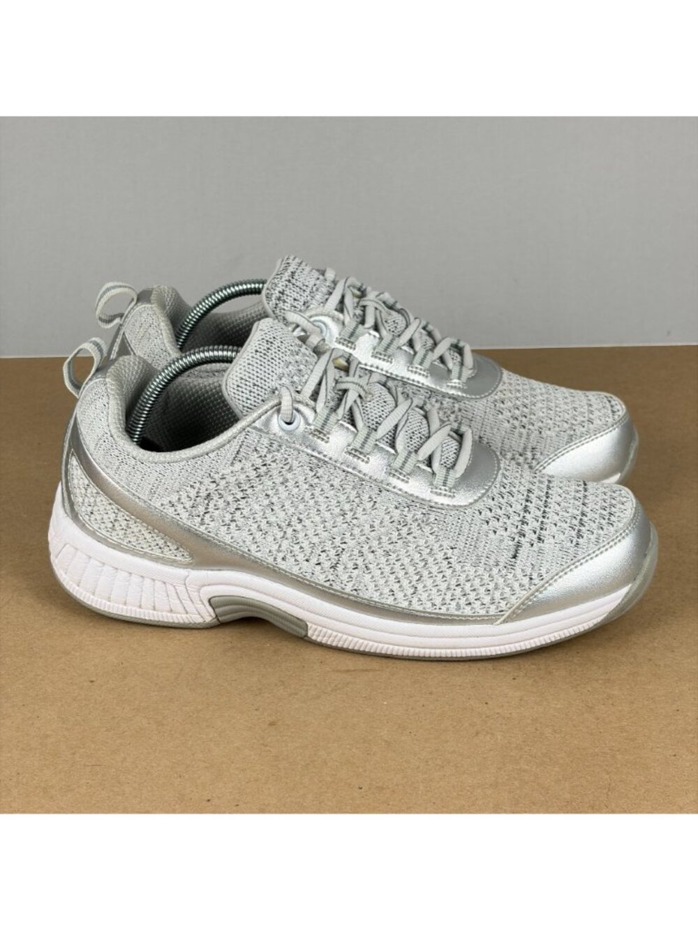 Orthofeet Coral Athletic Walking Shoes Womens 8.5 White Gray Silver Comfort - Picture 3 of 10